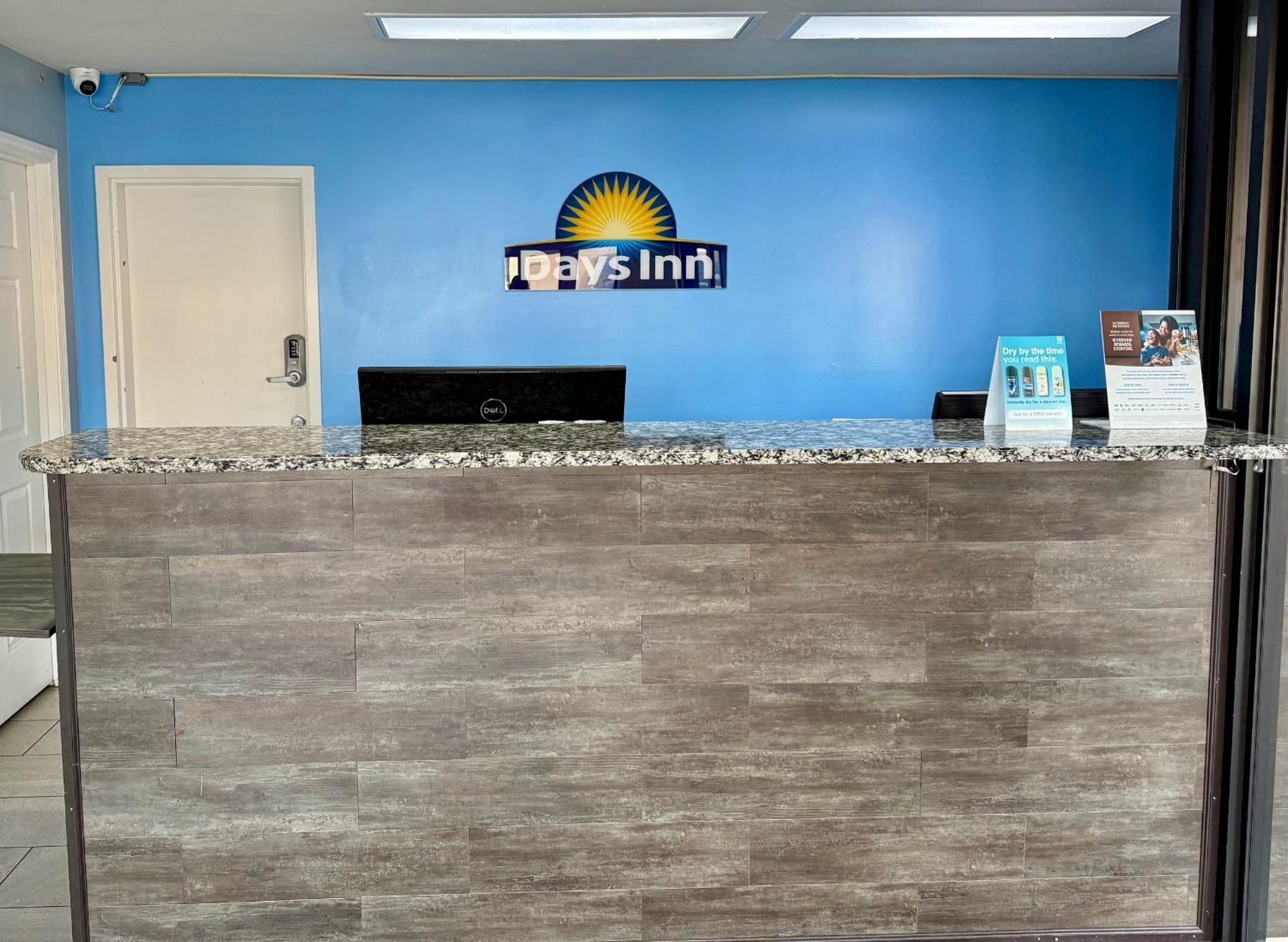 Days Inn By Wyndham Morristown Exterior foto